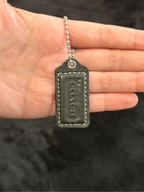 2" Medium Y2K Coach Leather Key Fob Bag Charm Keychain Hang Tag/Hangtag